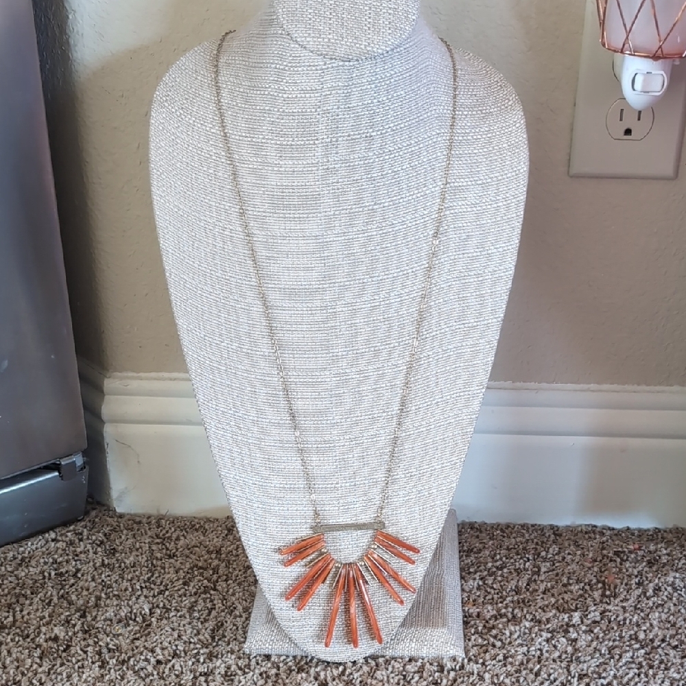 Elegant Gold and Orange Necklace